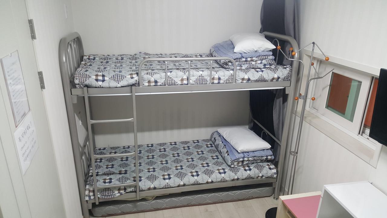 Embassy Guesthouse Itaewon Сеул Екстериор снимка